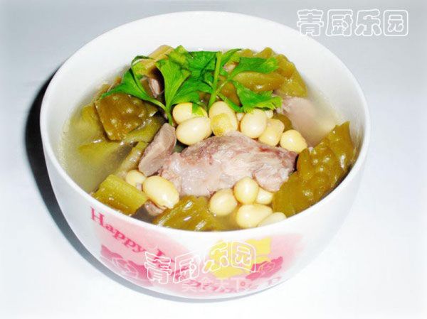 黄豆苦瓜排骨汤——夏日解暑靓汤的做法