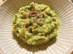 简易版Guacamole墨西哥牛油果沙拉的做法 步骤5